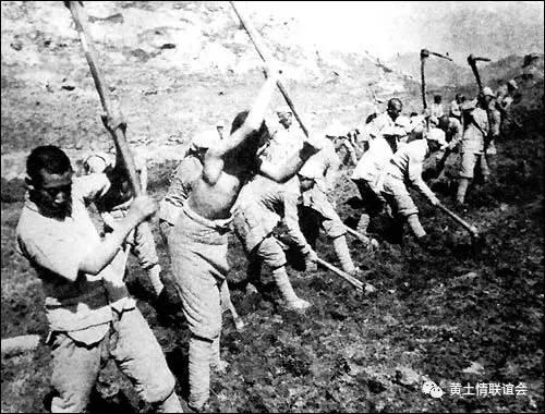 02098adf11b64da2613e6ce503192aeb