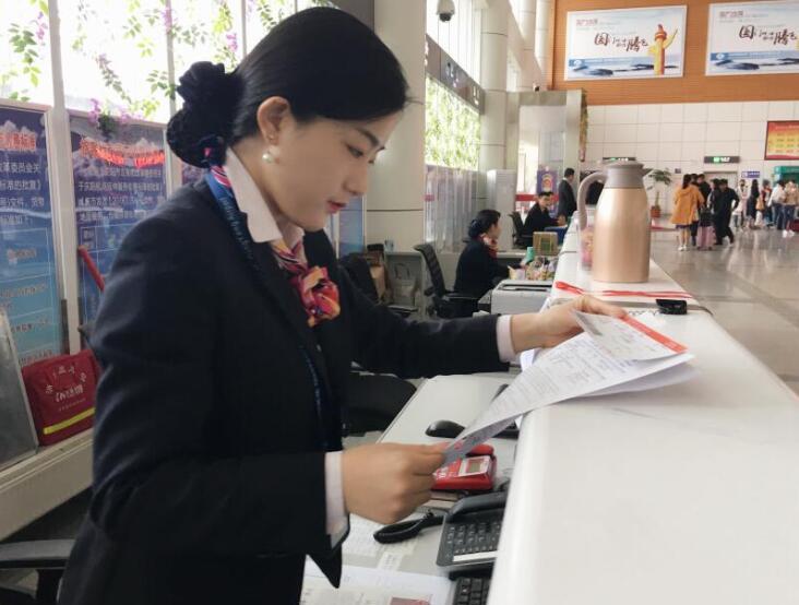 【五一】地勤，堅(jiān)守的是一份責(zé)任