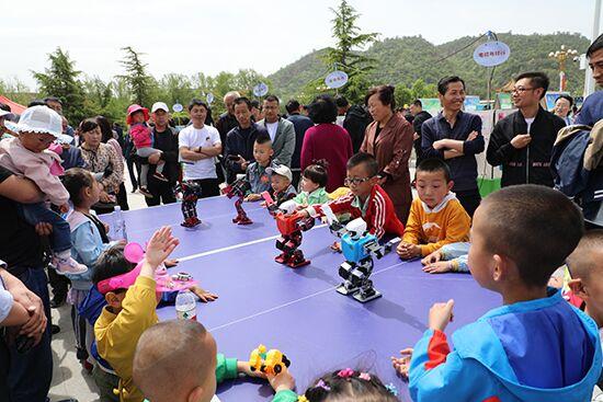 【第一眼】2019年慶陽(yáng)市科技活動(dòng)周暨寧縣科技創(chuàng)新助力鄉(xiāng)村振興活動(dòng)啟動(dòng)