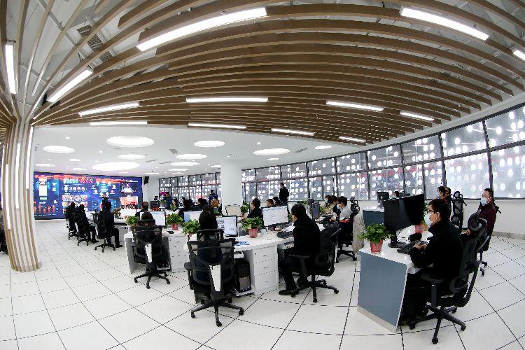 您的新聞“美味”即將上線！今天，隴東報(bào)社“中央廚房”啟用