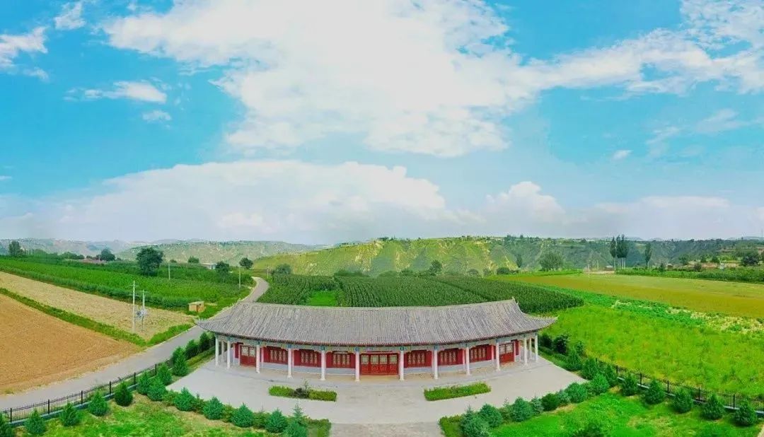 慶陽(yáng)市推出“慶百年學(xué)黨史·到南梁銘初心” 紅色旅游精品線(xiàn)路，邀你來(lái)打卡！