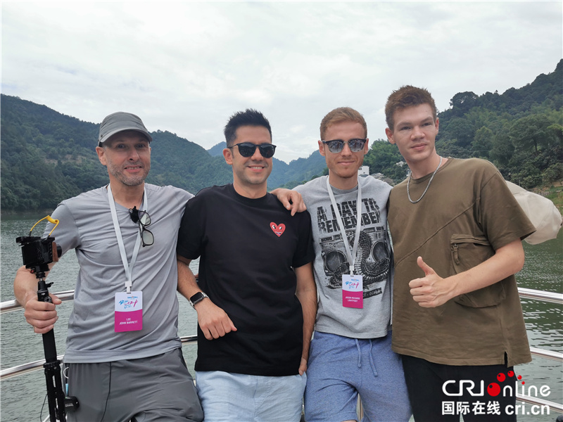 打卡多元長三角 “洋網(wǎng)紅”傳遞豐富多彩、生動立體的中國形象_fororder_微信圖片_202106291454273