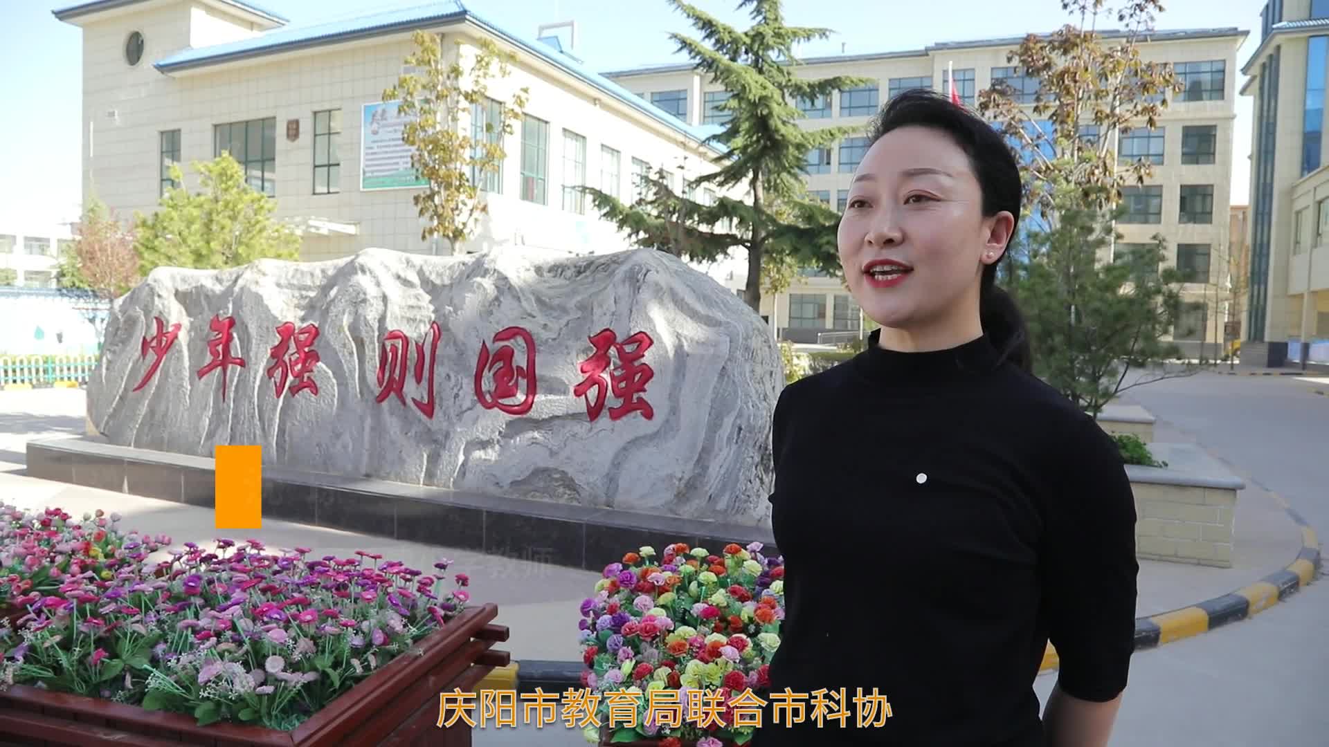 【第一眼】贊！科普知識進(jìn)校園，讓學(xué)生“零距離”感受科技魅力……