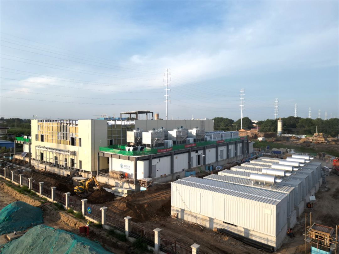 【第一眼】燧原科技國(guó)產(chǎn)萬(wàn)卡集群點(diǎn)亮儀式、鄭慶哈城市算力網(wǎng)推進(jìn)會(huì)在慶陽(yáng)市舉行