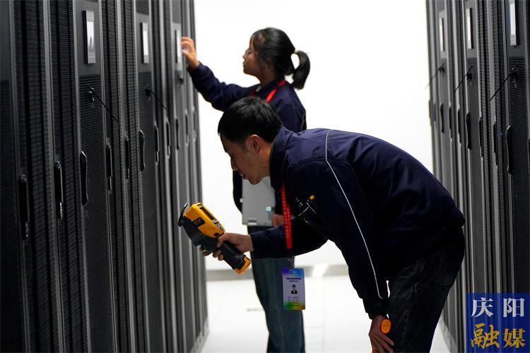 【中國算谷 智慧慶陽——東數西算工程建設巡禮（二）】“慶陽造”助推數算電產業(yè)協同發(fā)展