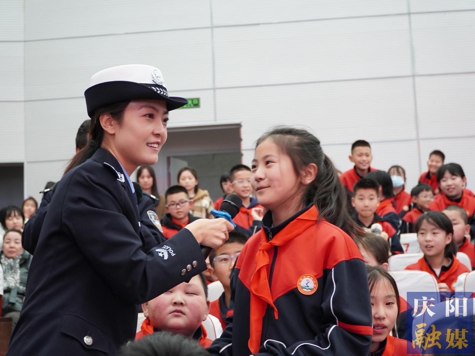 【點(diǎn)亮美好教育·開學(xué)第一課】交通安全進(jìn)校園 護(hù)航美好新學(xué)期