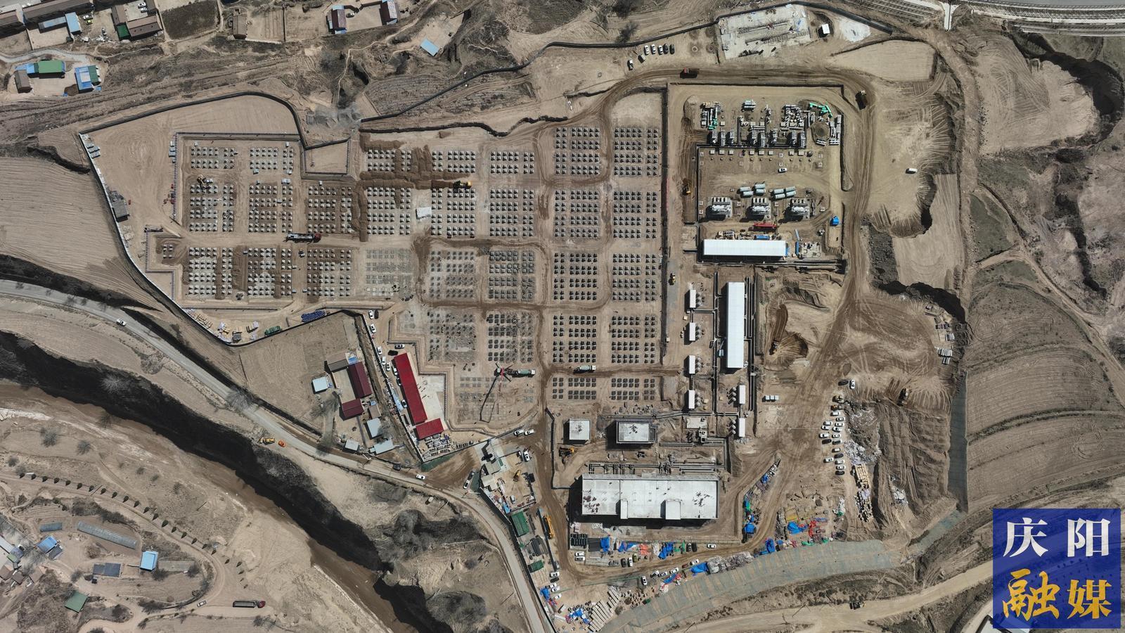 “隴電入魯”配套新能源儲能項目進(jìn)入設(shè)備安裝階段