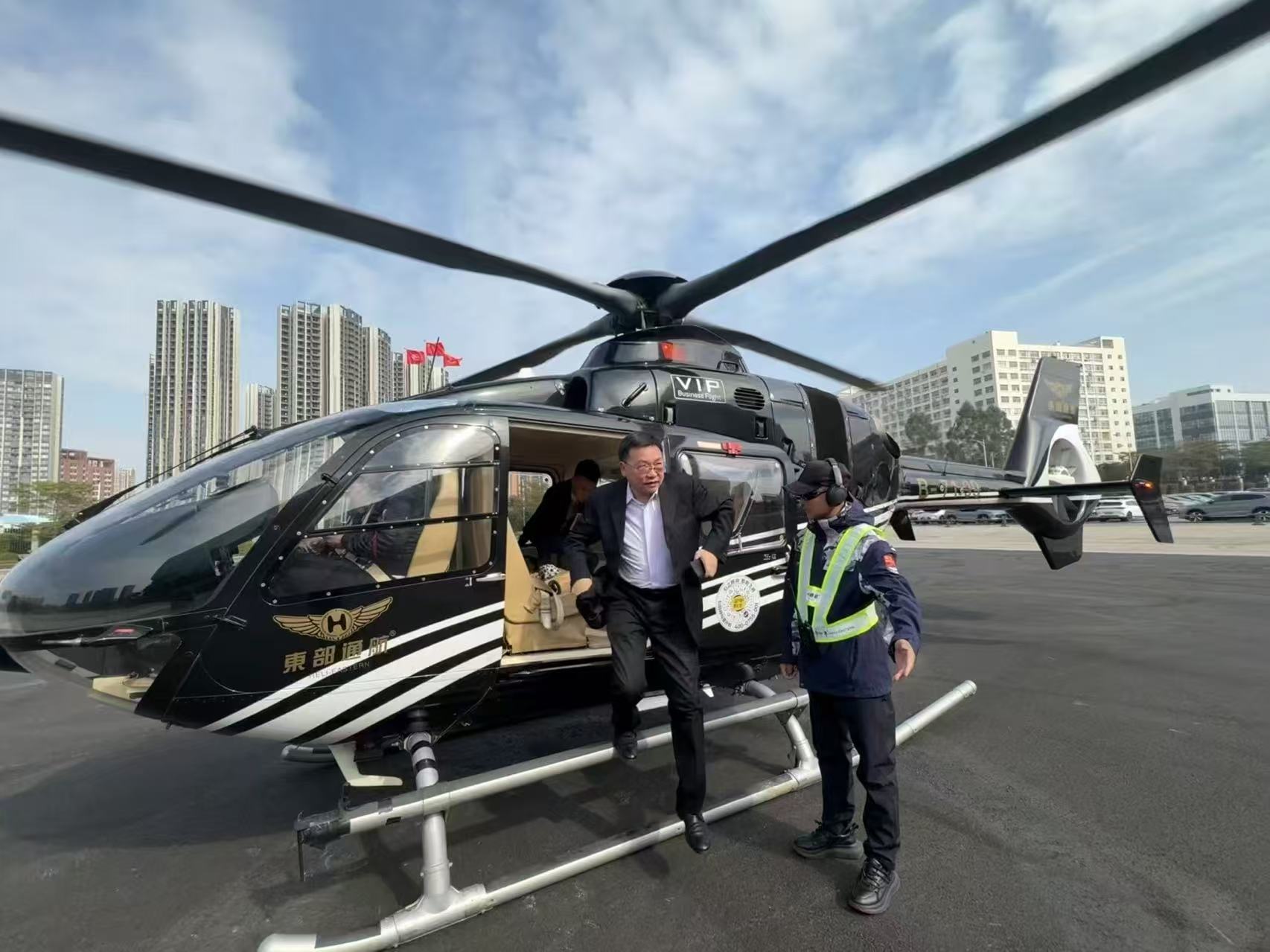 借大賽東風(fēng)拓低空經(jīng)濟(jì)新賽道——訪北斗網(wǎng)格碼國家標(biāo)準(zhǔn)創(chuàng)始人、國家空管專家咨詢委員會委員、北京大學(xué)空天信息工程研究中心主任程承旗