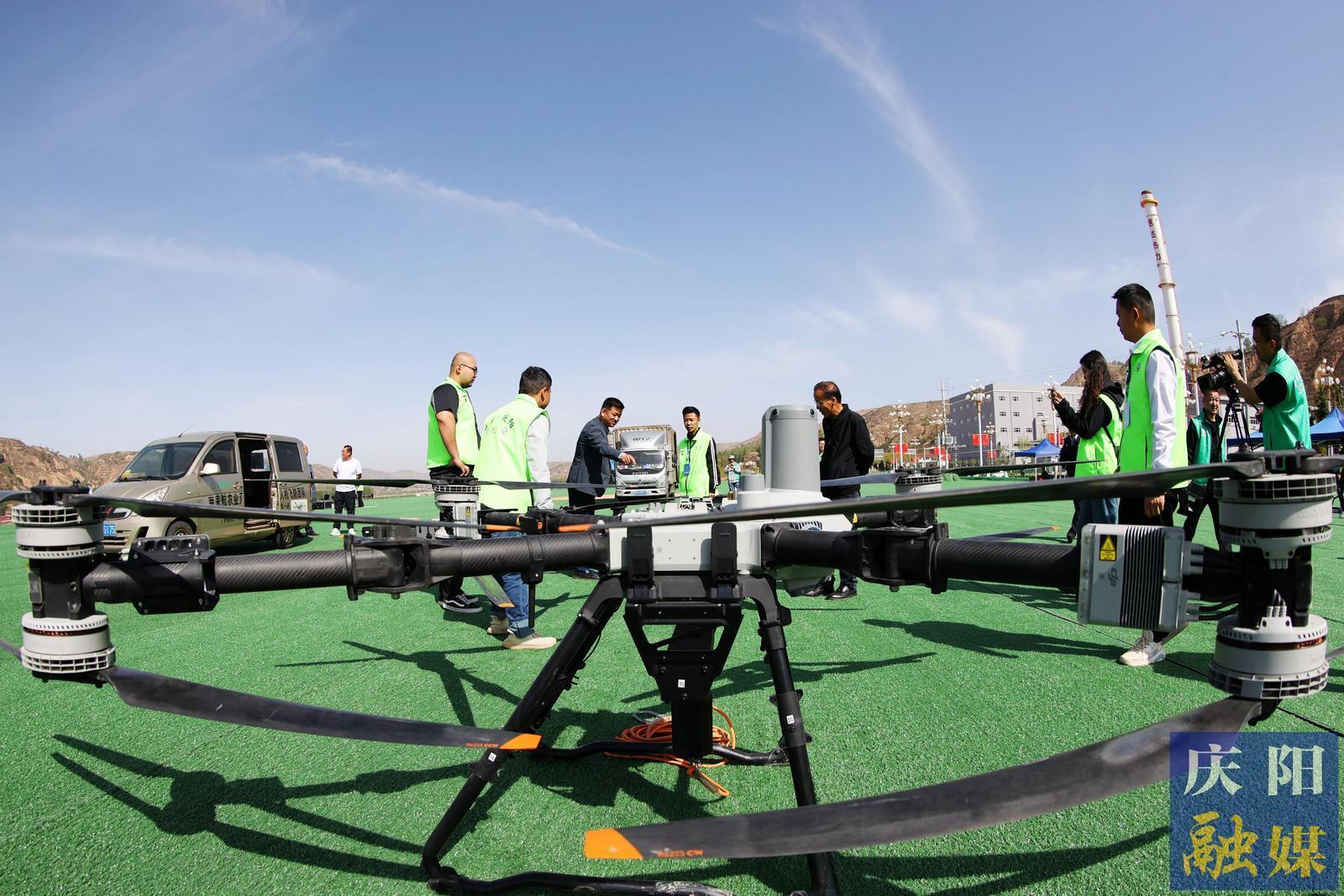 【攝影報(bào)道】2025數(shù)字中國(guó)創(chuàng)新大賽?低空經(jīng)濟(jì)賽道應(yīng)急響應(yīng)實(shí)戰(zhàn)演練進(jìn)行試飛