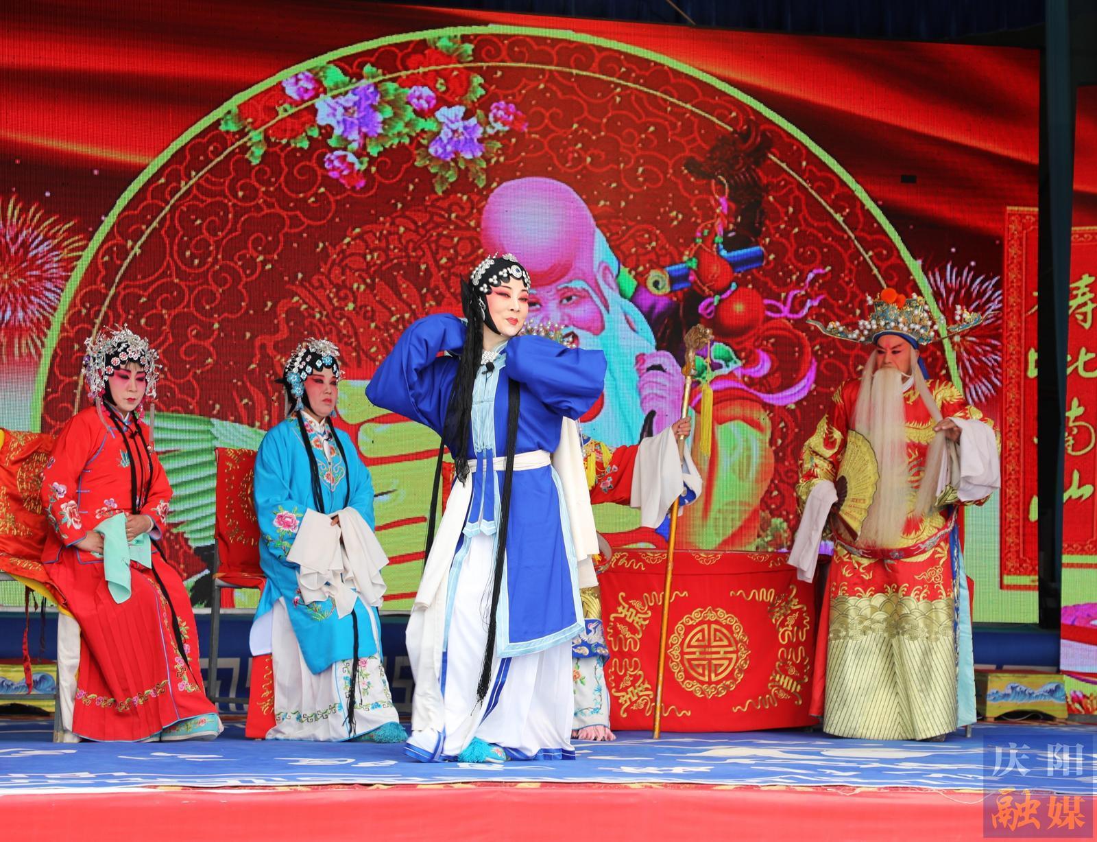 【攝影報(bào)道】環(huán)縣曲子鎮(zhèn)：千畝油菜花海邀客 農(nóng)文旅“田園盛宴”體驗(yàn)感拉滿(mǎn)