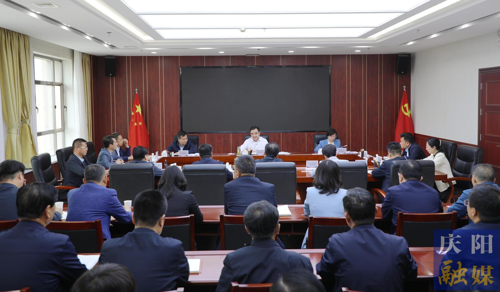 黃澤元在市紀委監(jiān)委機關調研時強調 把職責履行好 把能力提上去 把工作做扎實 為推動慶陽經濟社會高質量發(fā)展保駕護航