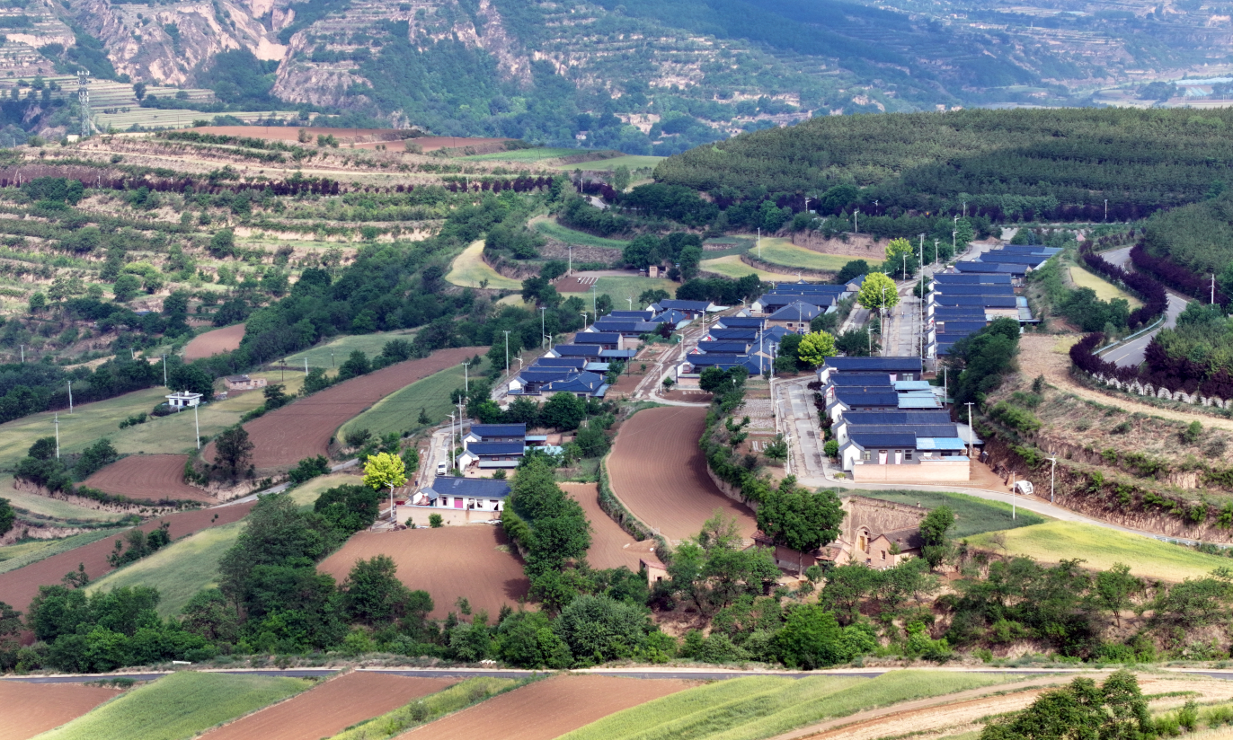 全國文明村——西峰區(qū)顯勝鄉(xiāng)毛寺村