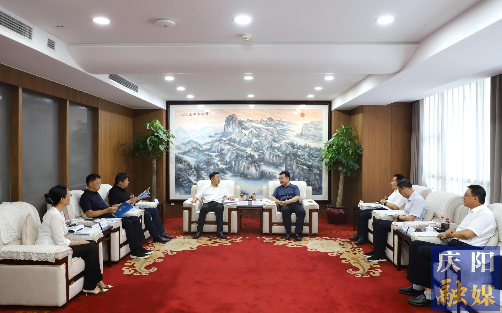 黃澤元帶隊赴湖南建投集團考察對接項目