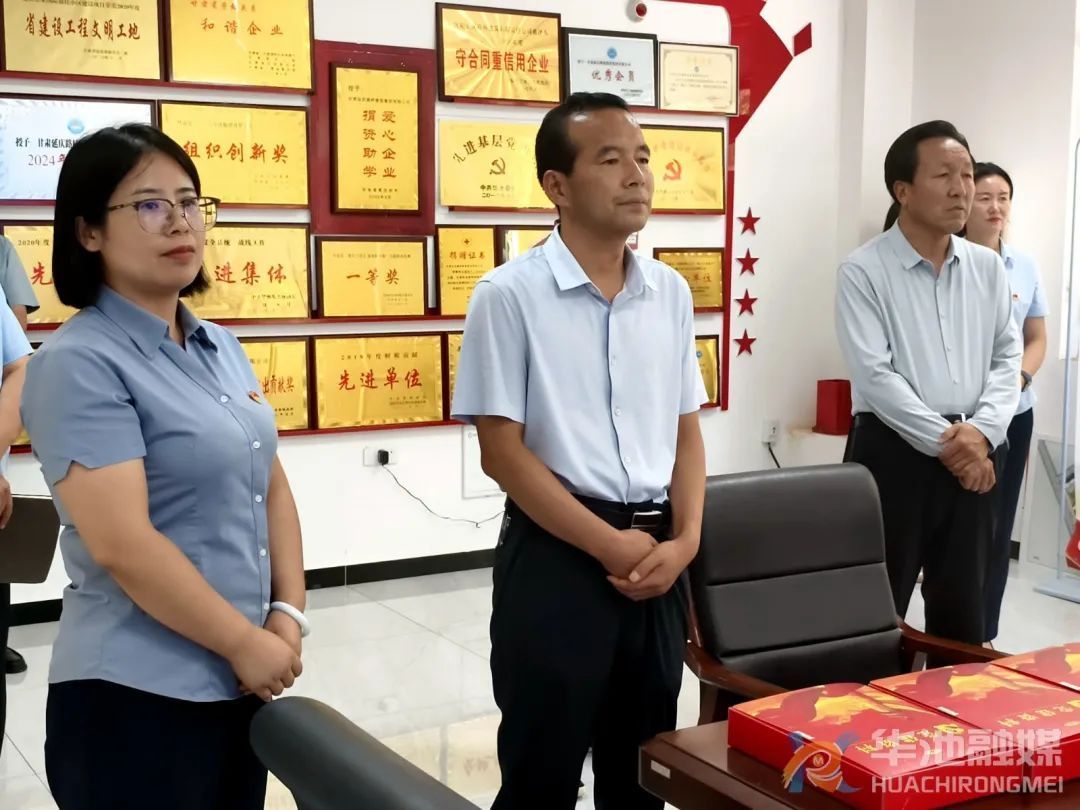 魏凱選調(diào)研全縣新興領(lǐng)域黨建工作