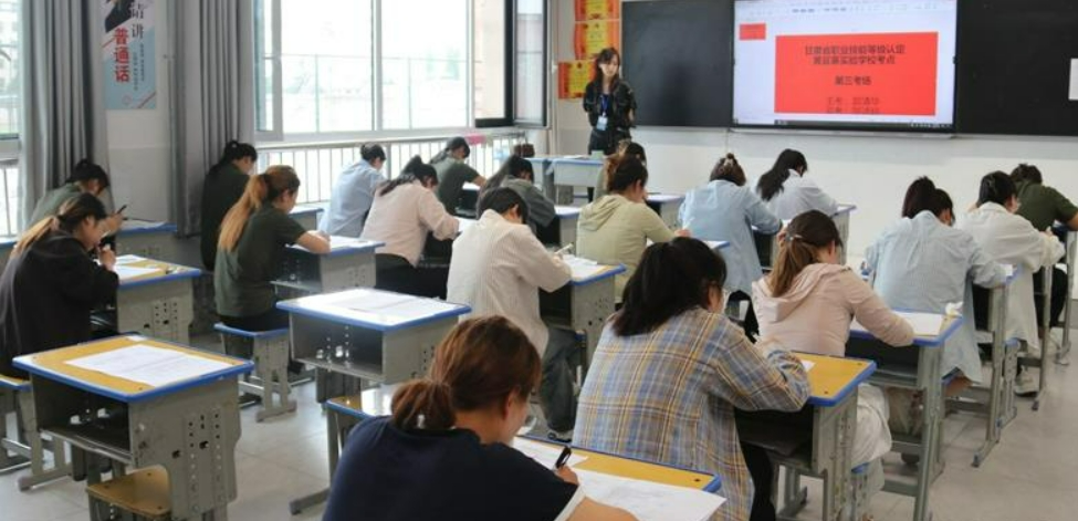 西峰區(qū)2025年上半年培訓職業(yè)技能人才超1500人