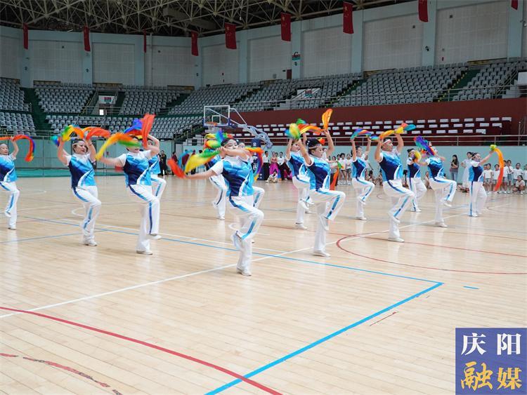 【攝影報(bào)道】慶祝全國(guó)第17個(gè)“全民健身日”2025年慶陽(yáng)市全民健身成果展演舉行