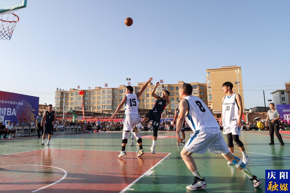 【攝影報道】超燃“平泉·村BA”賽程漸近尾聲  點燃鄉(xiāng)村火熱激情