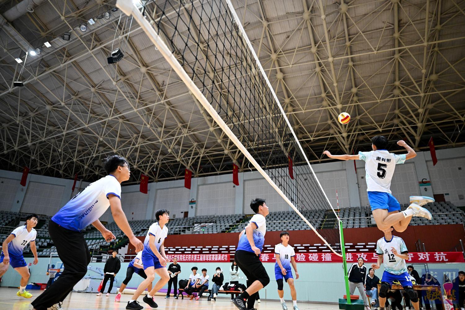 【攝影報道】慶陽市第五屆排球聯賽國慶期間火熱開賽
