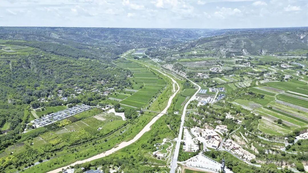 西峰區(qū) “人工+智能”雙線共治守護(hù)河湖安瀾