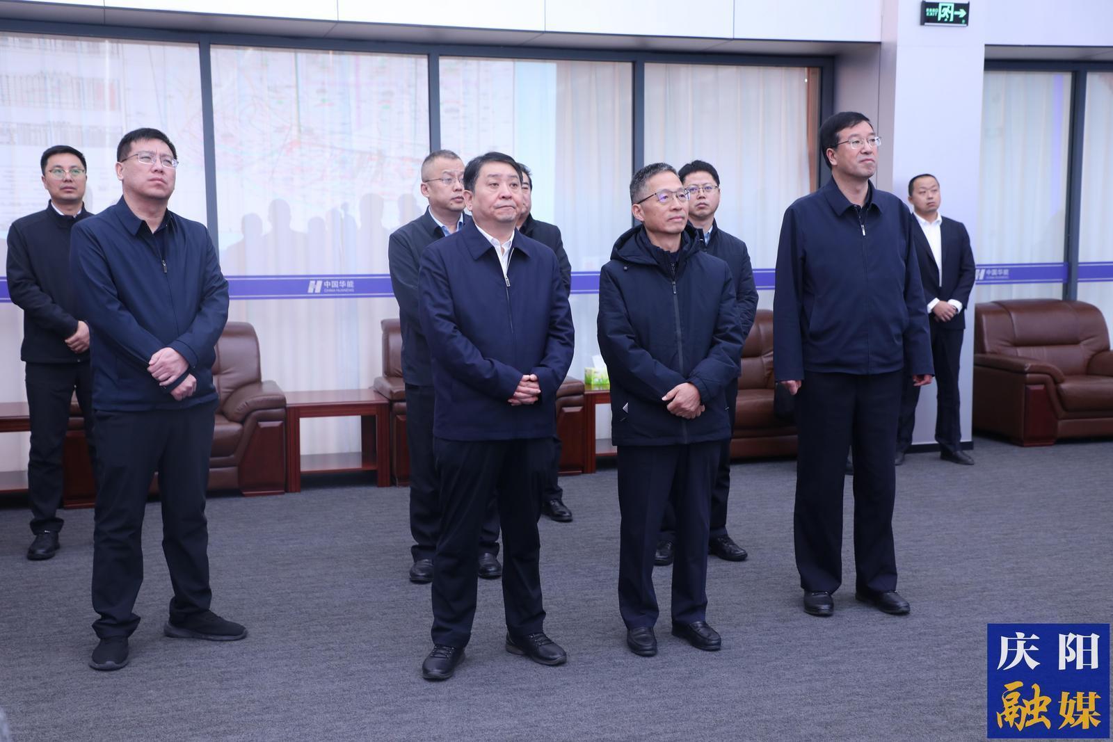 中煤集團(tuán)考察組來慶陽市調(diào)研對(duì)接項(xiàng)目落地有關(guān)事宜