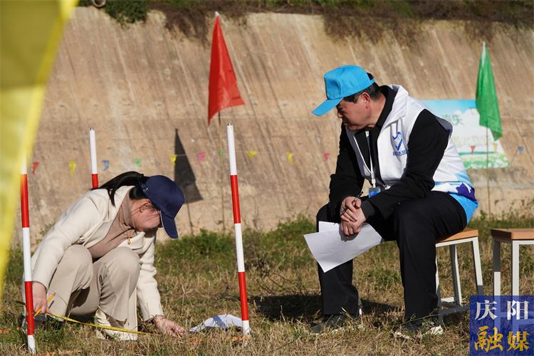 10月31日，以“守護(hù)黃河根脈·技能筑夢河山”為主題的首屆水土保持技能競賽在南小河溝水土保持科技示范園舉行