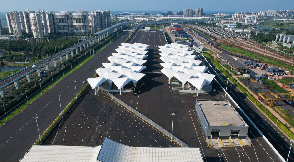 新聞多一點(diǎn)｜封關(guān)在即，海南自貿(mào)港建設(shè)穩(wěn)步推進(jìn)