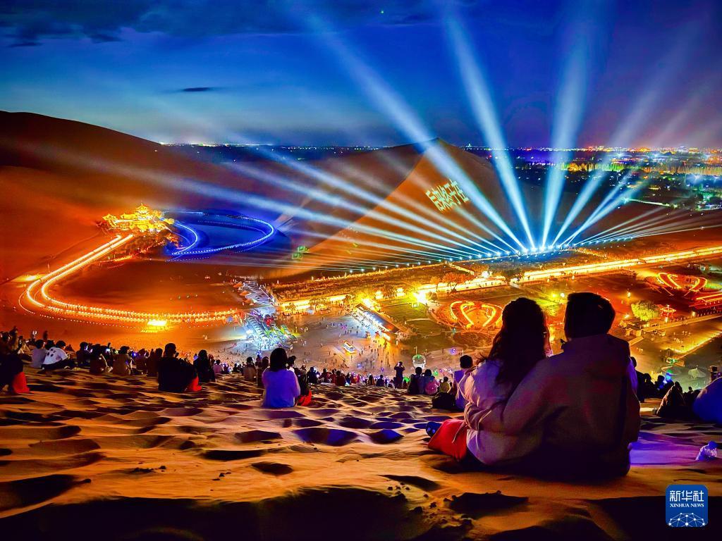 四中全會精神在基層｜“支支串飛”航線激活西部絲路游