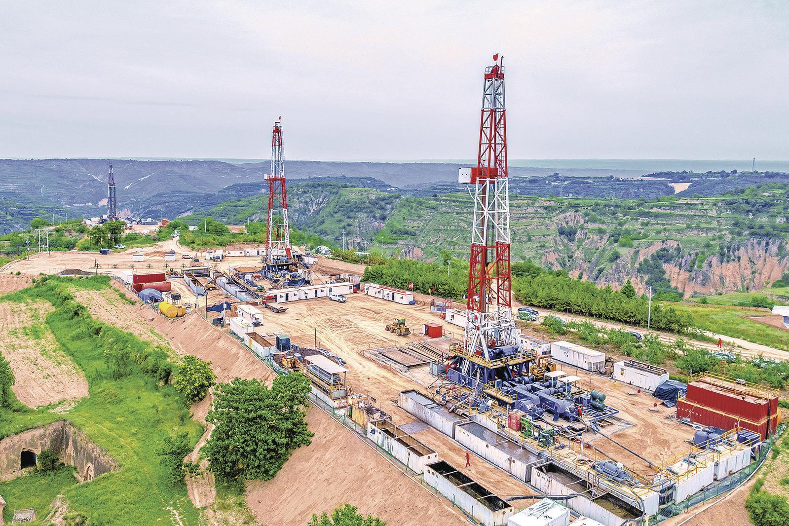 油海逐“新” “質(zhì)”勝未來 ——長慶油田采油二廠新質(zhì)生產(chǎn)力發(fā)展紀(jì)實(shí)