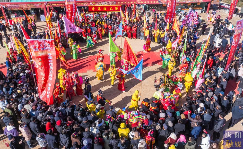 【攝影報道】“五指掌心·魅力平泉”2025年全國“四季村晚”冬季示范展示活動在鎮(zhèn)原平泉精彩上演