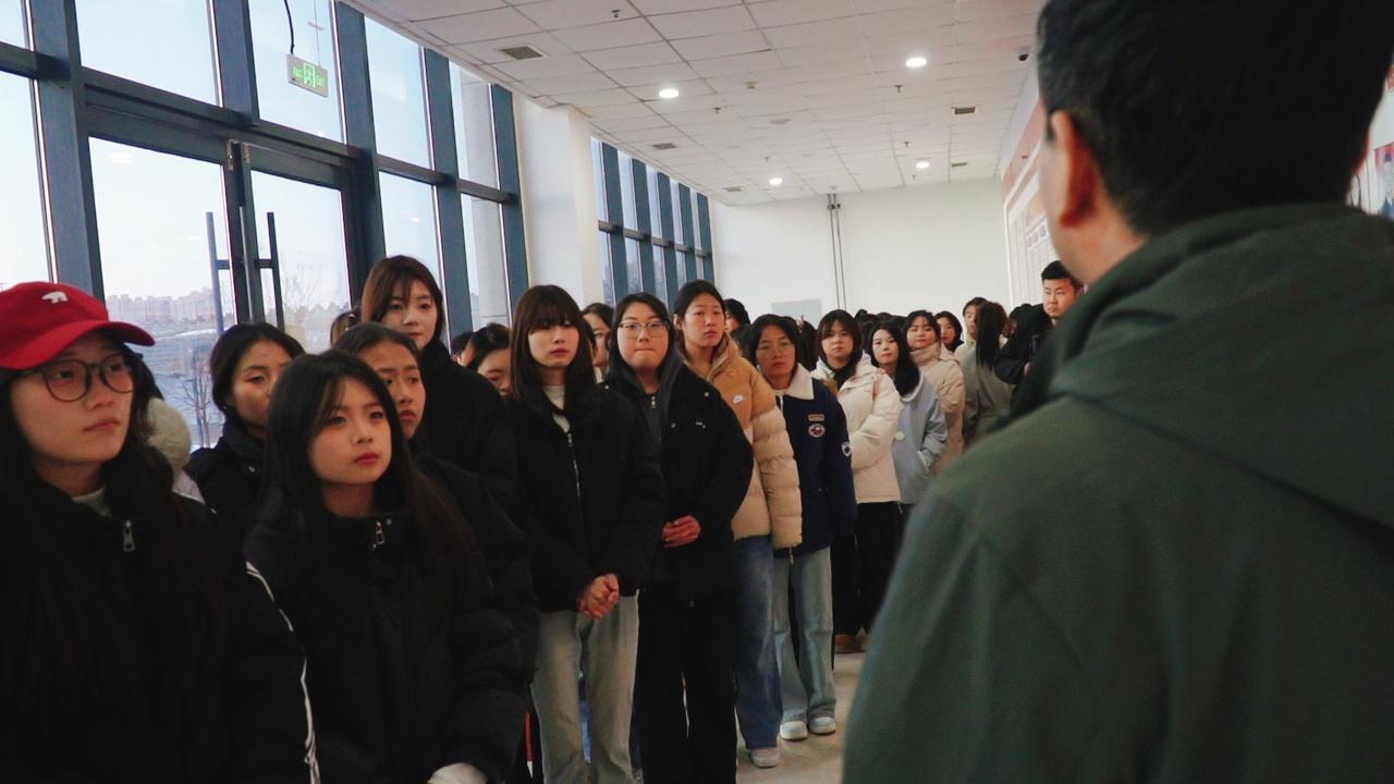 慶陽職業(yè)技術(shù)學(xué)院組織學(xué)生沉浸式體驗(yàn)隴劇非遺