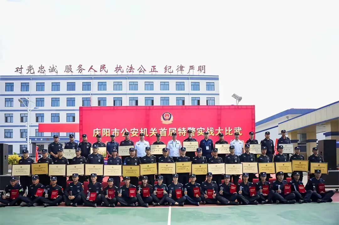 張賡：全力以“輔”綻放“警”色