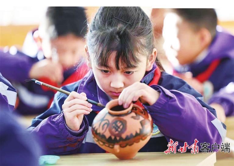 【決勝“十四五” 謀篇“十五五” 全省經(jīng)濟(jì)社會(huì)高質(zhì)量發(fā)展巡禮】考古鑄史 文明傳薪——“十四五”時(shí)期隴原考古成果豐碩