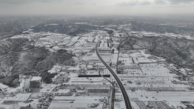 從此是坦途——記G309線西合一級(jí)公路開通