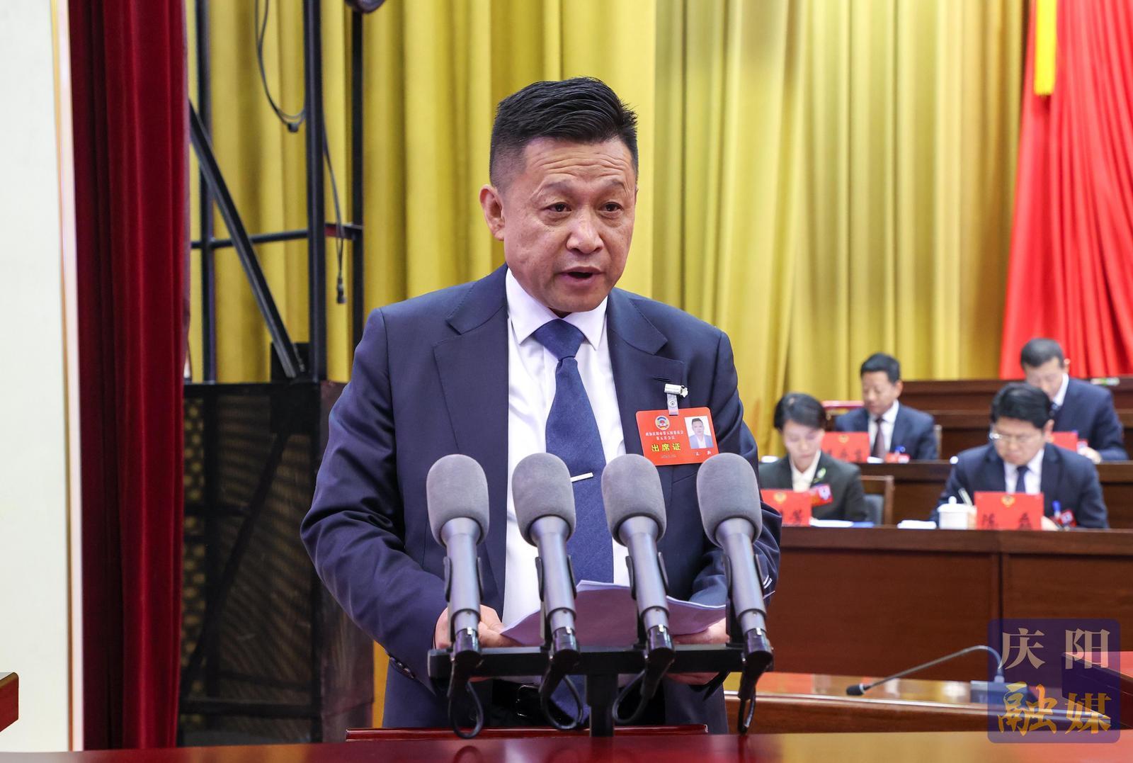 【委員擷英】王新：以高質(zhì)量營商環(huán)境賦能經(jīng)濟(jì)高質(zhì)量發(fā)展