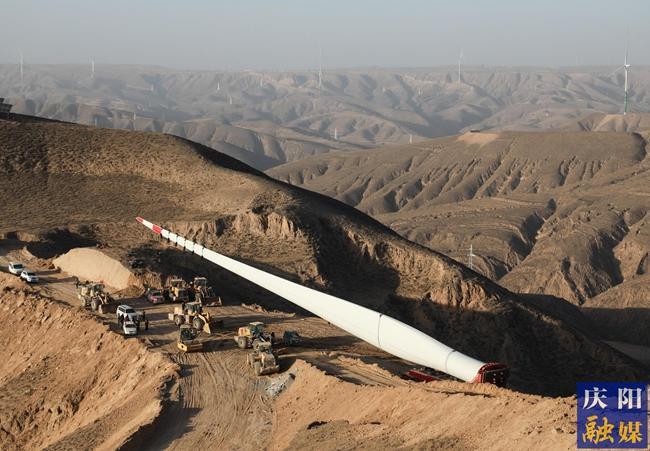 搶工期，保并網(wǎng)！環(huán)縣以實(shí)干沖刺新能源項(xiàng)目首季開門紅