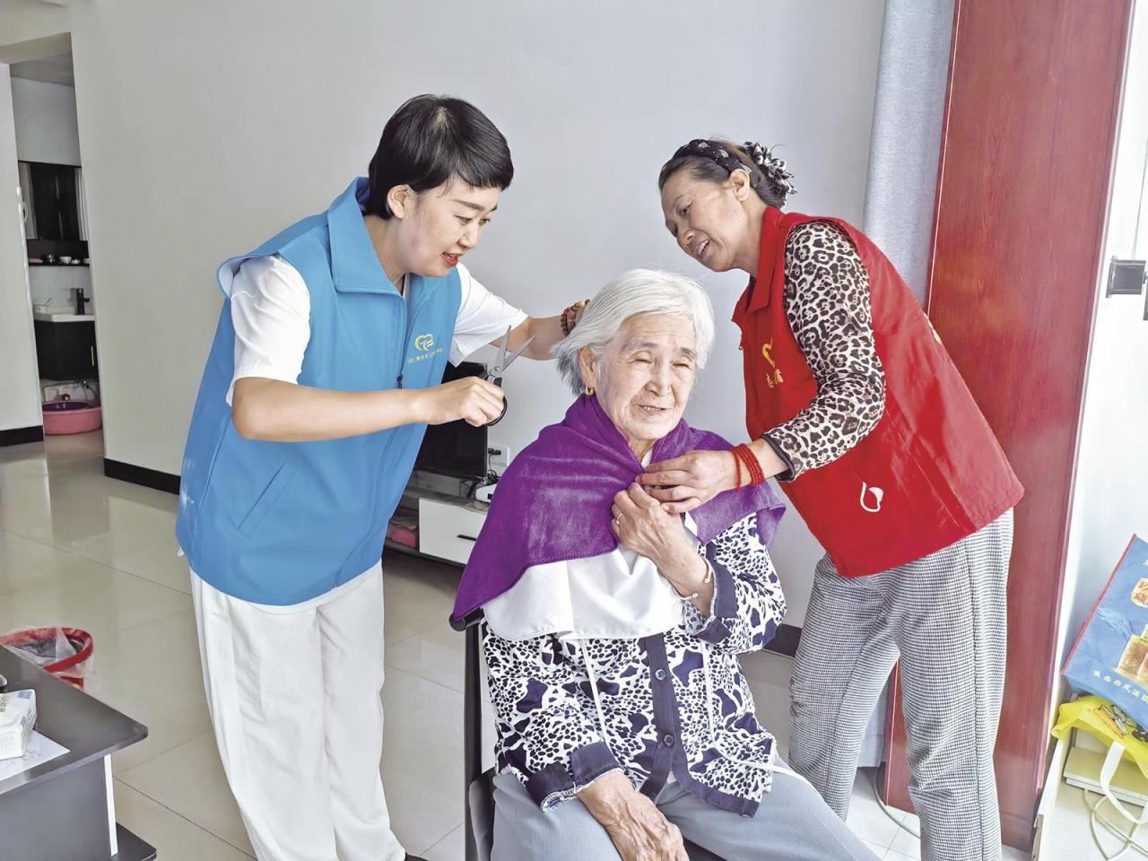 【新時(shí)代文明實(shí)踐】構(gòu)建志愿服務(wù)生態(tài)圈 打造基層治理新范式——環(huán)縣以“專業(yè)社工+志愿服務(wù)”融合發(fā)展模式激活基層治理新動(dòng)能