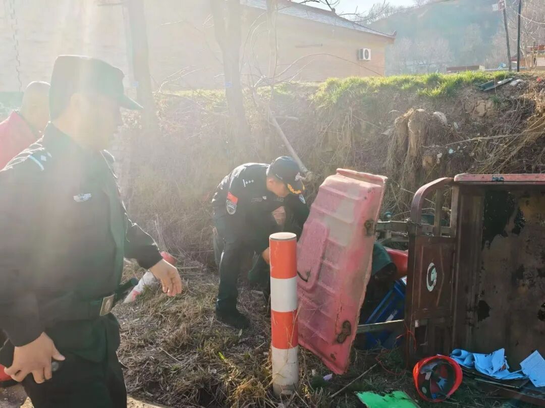 特警送教途中緊急停車 寧縣公安這波操作滿分！