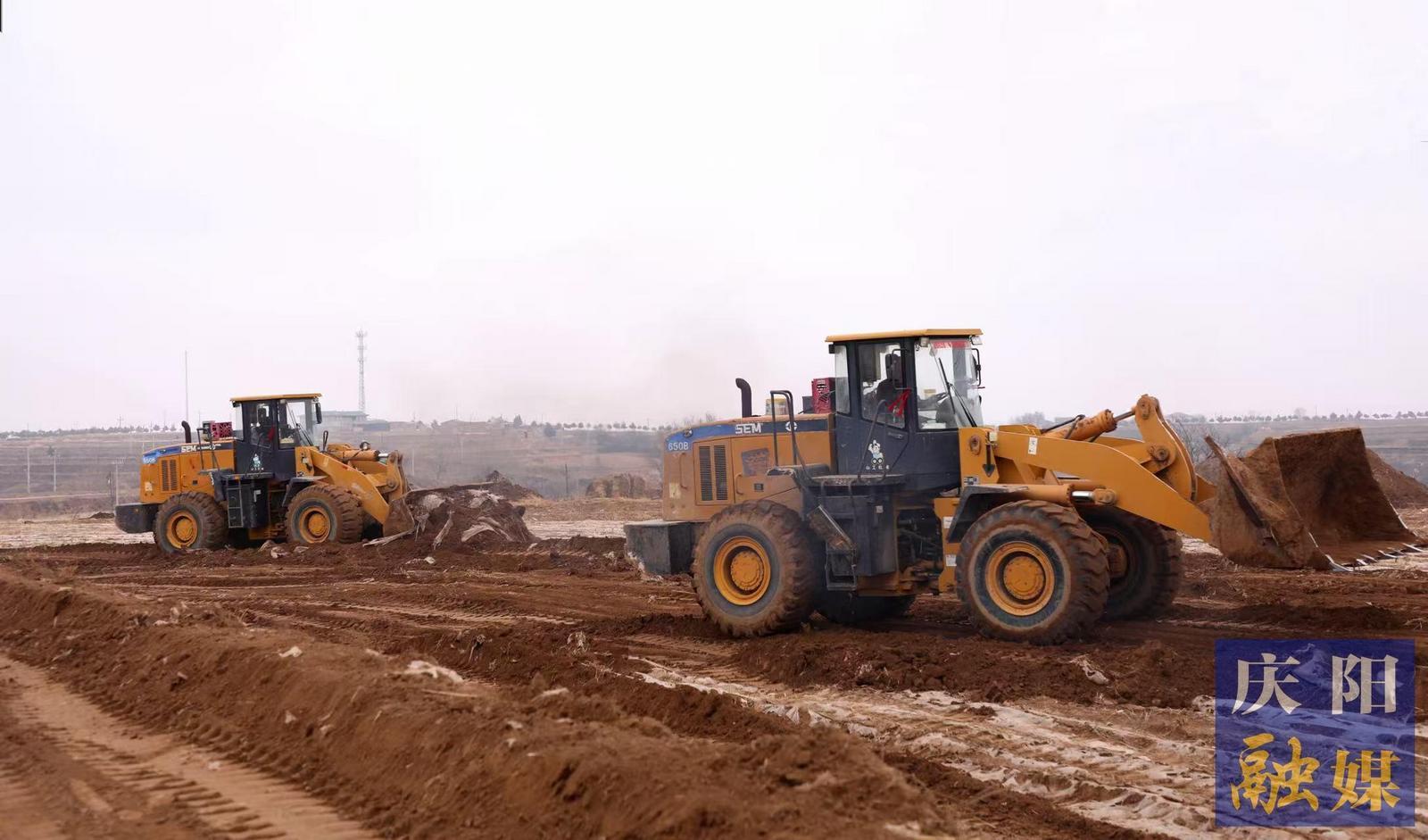 【新春開(kāi)工 全力以“復(fù)”】環(huán)縣：高標(biāo)準(zhǔn)農(nóng)田建設(shè)“爭(zhēng)春”提速 繪就農(nóng)業(yè)好“豐”景