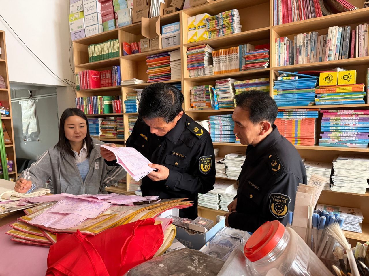寧縣開展“開學(xué)季”文化市場檢查
