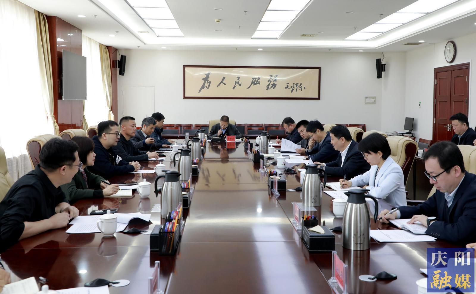 周繼軍與甘肅勝景精密制造有限公司及其生態(tài)合作伙伴座談