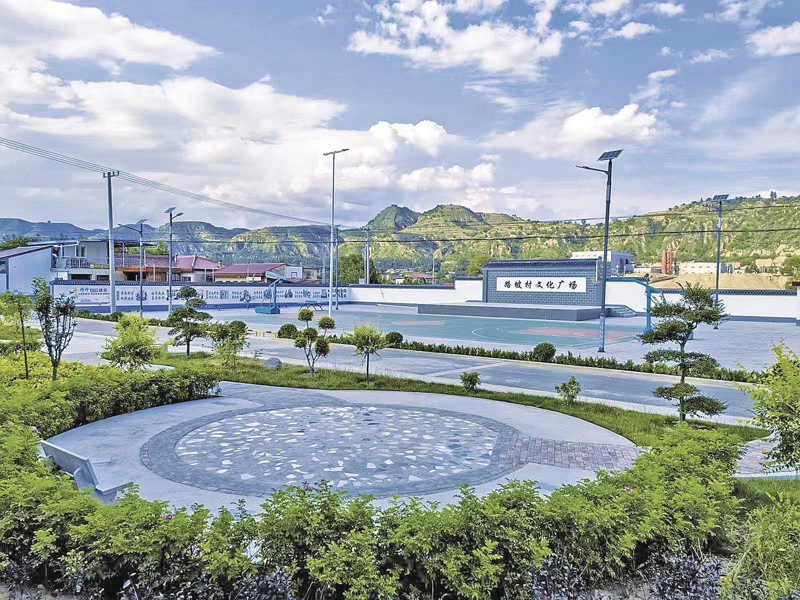 鎮(zhèn)原：全域整治凈環(huán)境 植綠護(hù)綠美家園